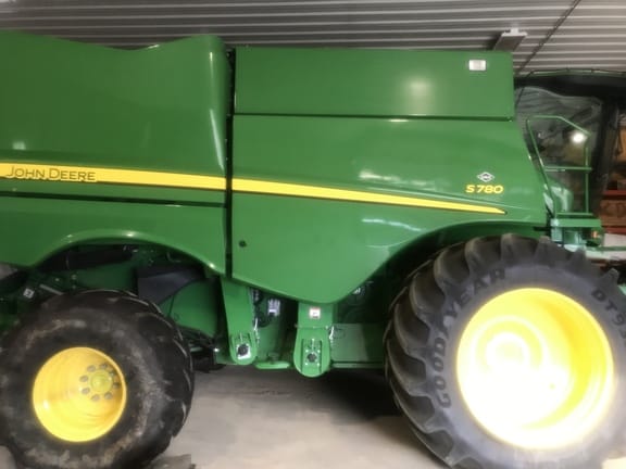 Main image John Deere S780