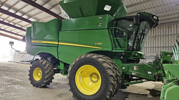 2022 John Deere S780 Equipment Image0