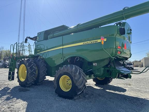Image of John Deere S780 equipment image 4