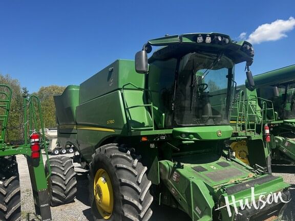 Main image John Deere S780