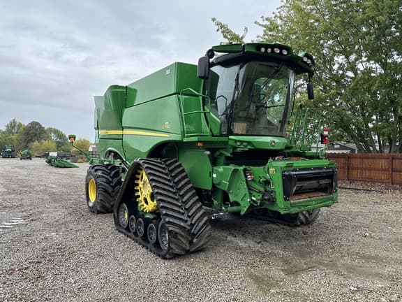 Image of John Deere S780 equipment image 3