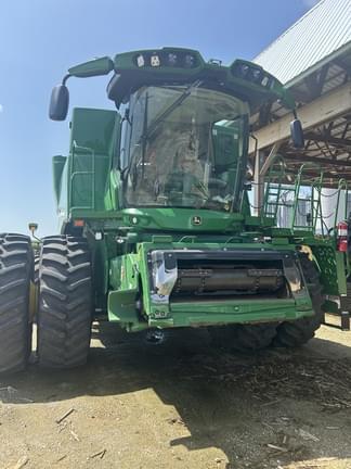 Image of John Deere S780 equipment image 3