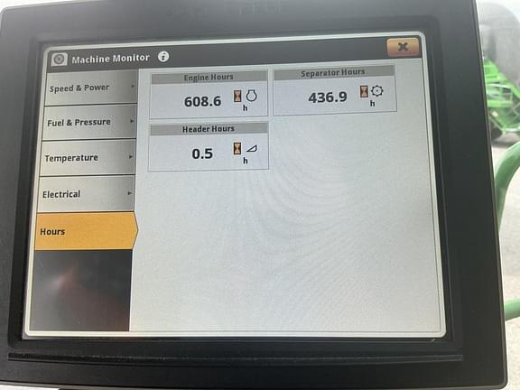 Image of John Deere S780 equipment image 4