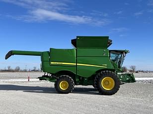 Main image John Deere S780 4