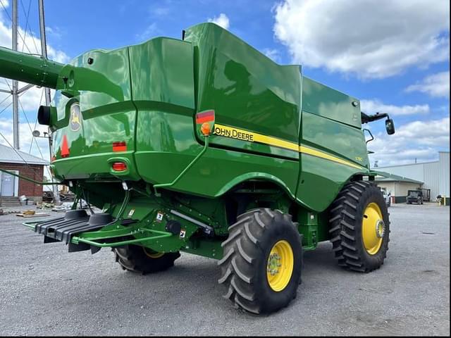 Image of John Deere S780 equipment image 4