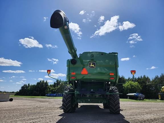 Image of John Deere S780 equipment image 4