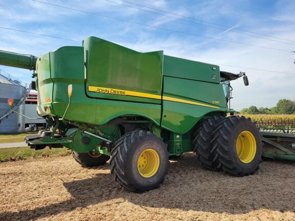 2022 John Deere S780 Equipment Image0