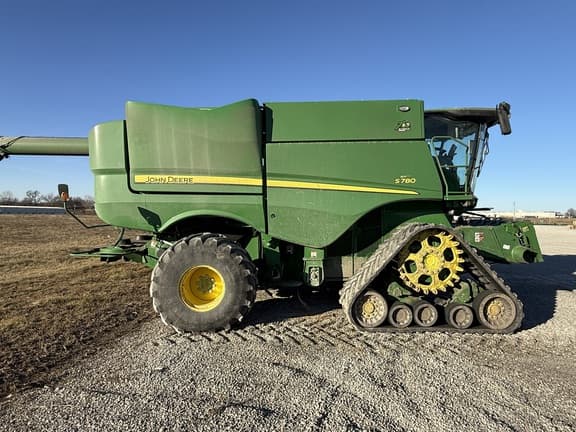 Image of John Deere S780 Primary image