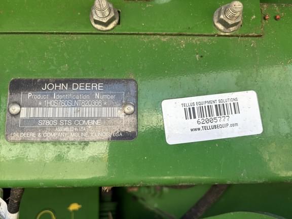 Image of John Deere S780 equipment image 3