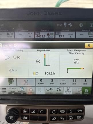 Image of John Deere S780 equipment image 4