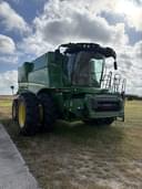 2022 John Deere S780 Image