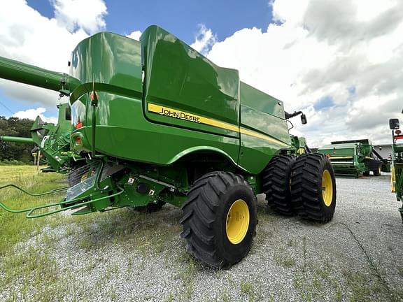 Image of John Deere S780 equipment image 3