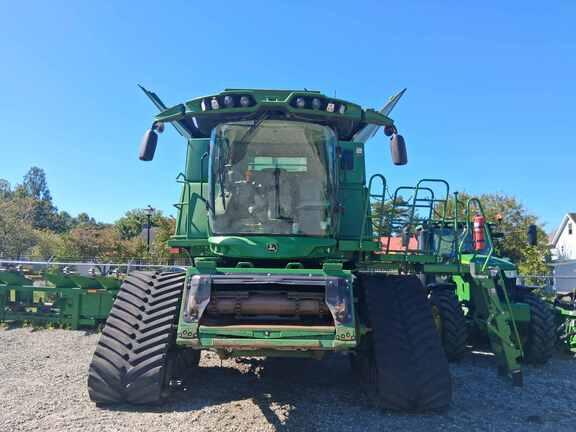 Image of John Deere S780 equipment image 4