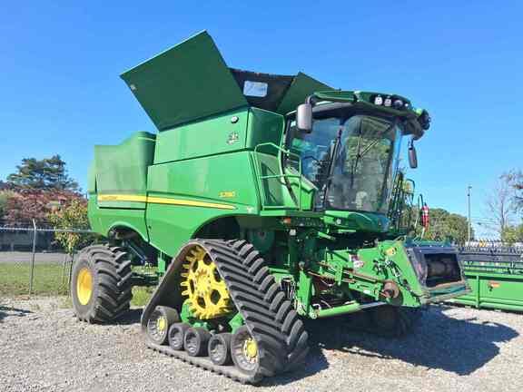 2022 John Deere S780 Equipment Image0