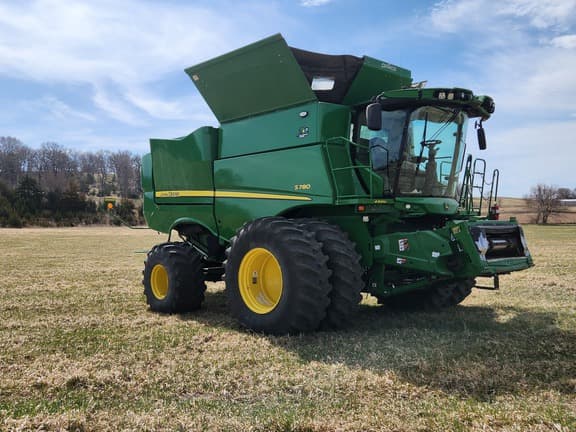 Image of John Deere S780 equipment image 4