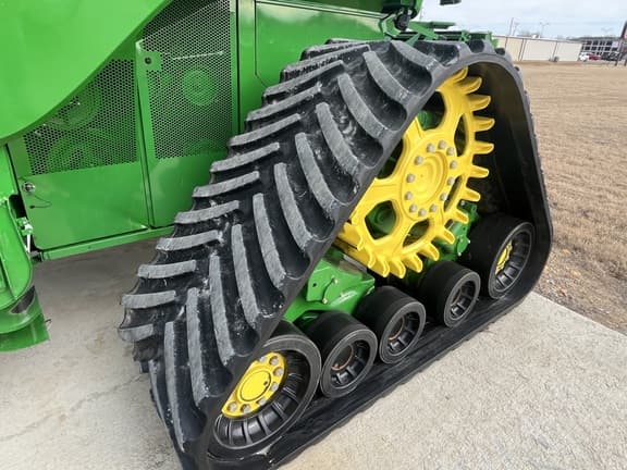 Image of John Deere S780 equipment image 3