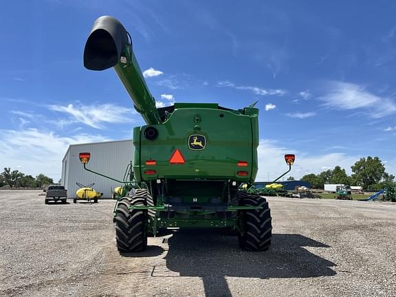 Image of John Deere S780 equipment image 3