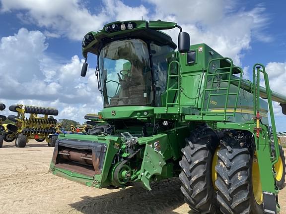 Image of John Deere S780 Primary image