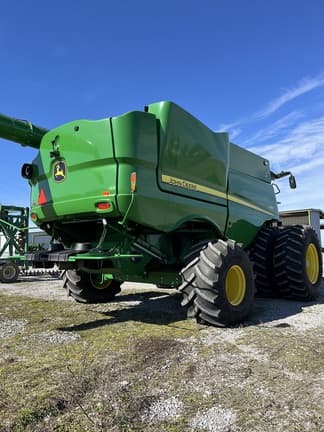 Image of John Deere S780 equipment image 3