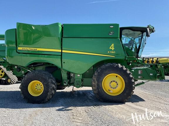 Image of John Deere S780 equipment image 1