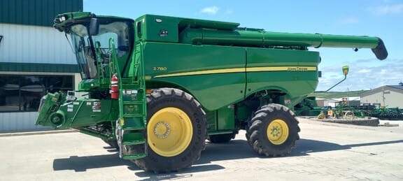 2022 John Deere S780 Image