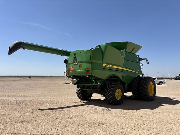 Image of John Deere S780 equipment image 4