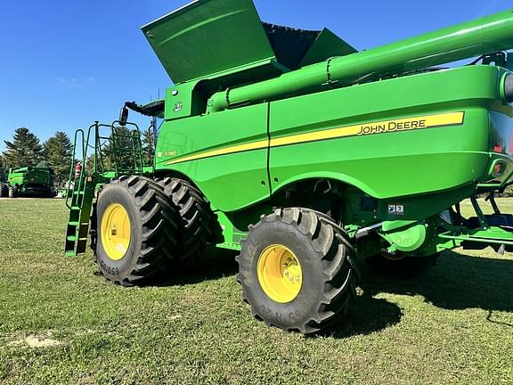 Image of John Deere S780 equipment image 3