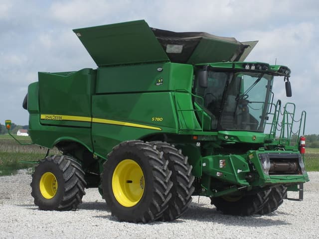Image of John Deere S780 equipment image 4