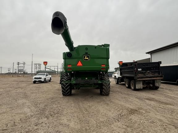 Image of John Deere S780 equipment image 3