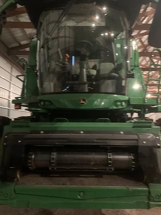 Image of John Deere S780 equipment image 2