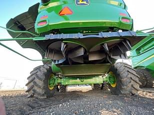 Main image John Deere S780 16