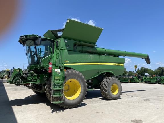 Image of John Deere S780 equipment image 4