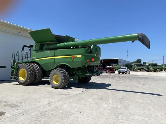 Image of John Deere S780 equipment image 3