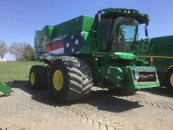 Image of John Deere S780 Primary image
