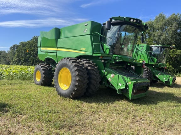 2022 John Deere S780 Equipment Image0