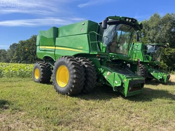 Main image John Deere S780