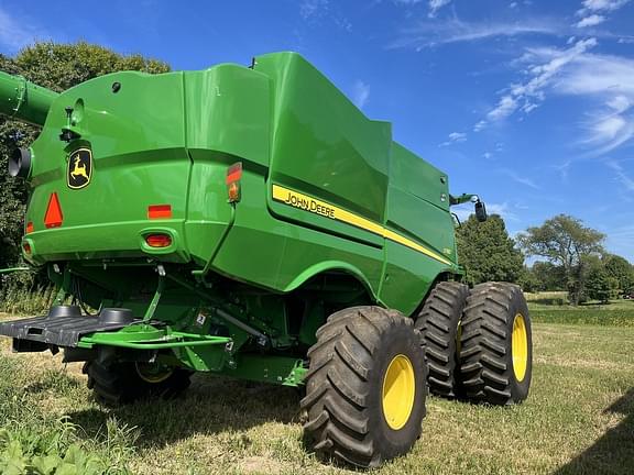 Image of John Deere S780 equipment image 4