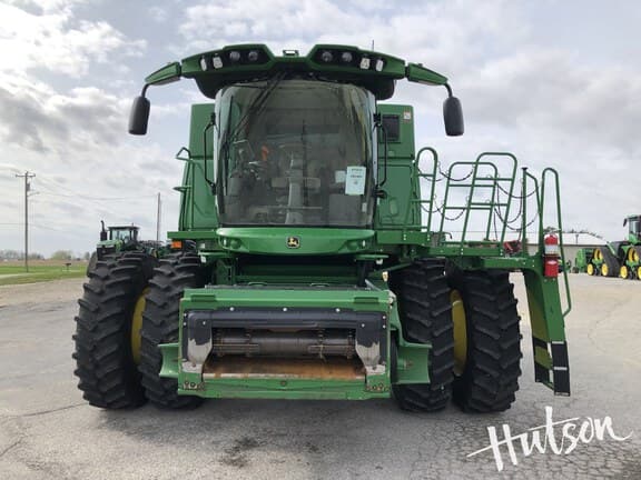 Image of John Deere S780 equipment image 2