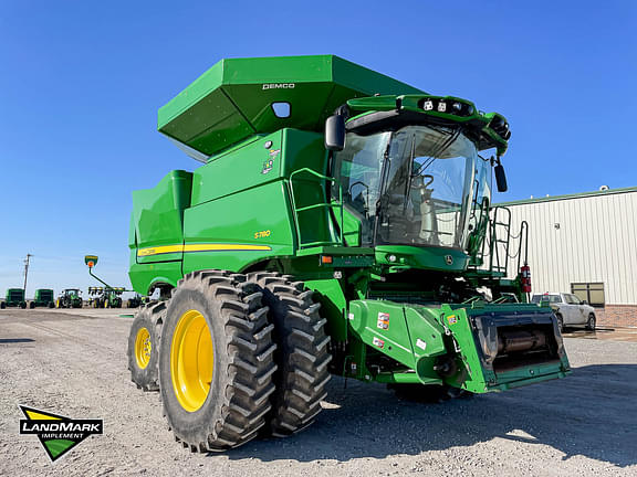 Image of John Deere S780 equipment image 3