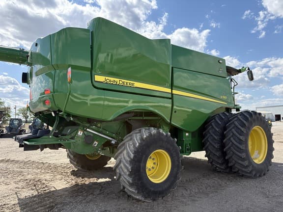 Image of John Deere S780 equipment image 2