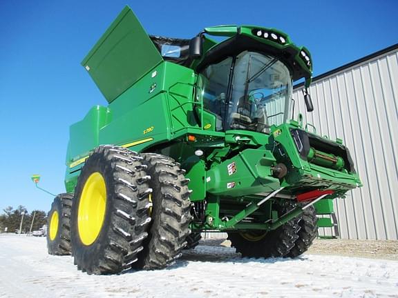 Image of John Deere S780 equipment image 3