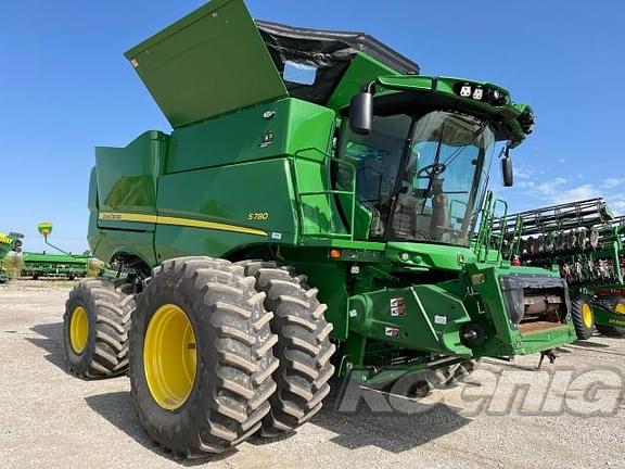 Image of John Deere S780 equipment image 1