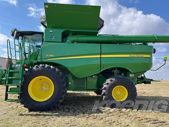 Image of John Deere S780 equipment image 2