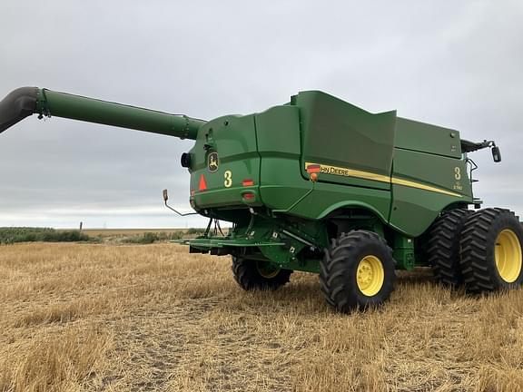 Image of John Deere S780 equipment image 3