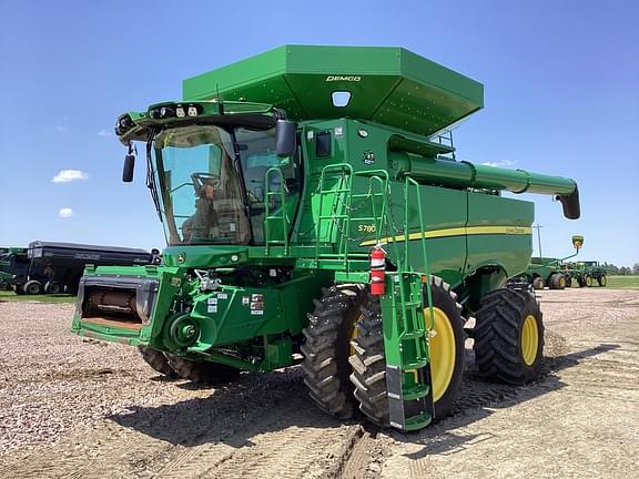 Image of John Deere S780 Primary image
