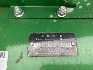 Main image John Deere S780 5