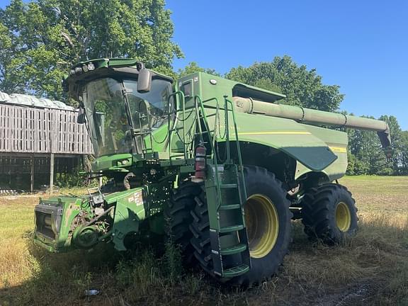 Image of John Deere S780 equipment image 2