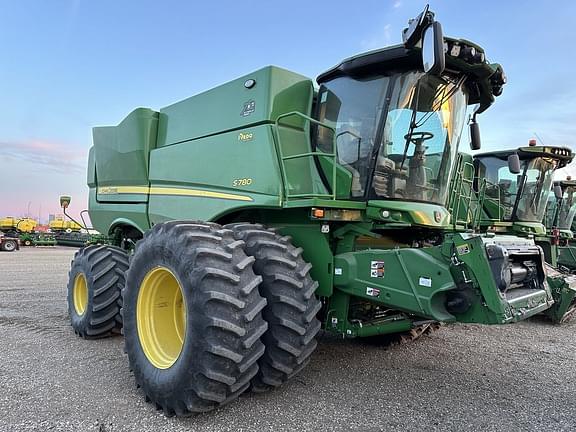 Image of John Deere S780 equipment image 4