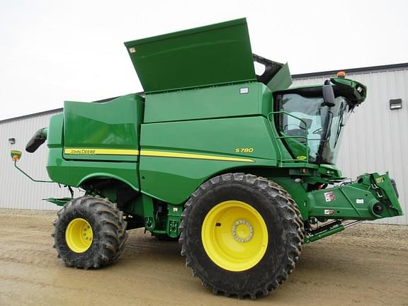 Image of John Deere S780 Primary image