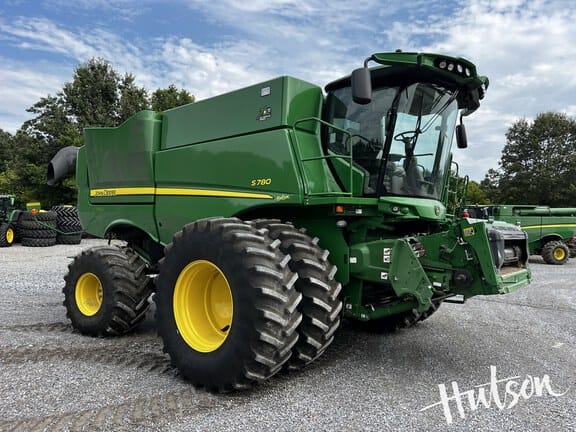 Main image John Deere S780